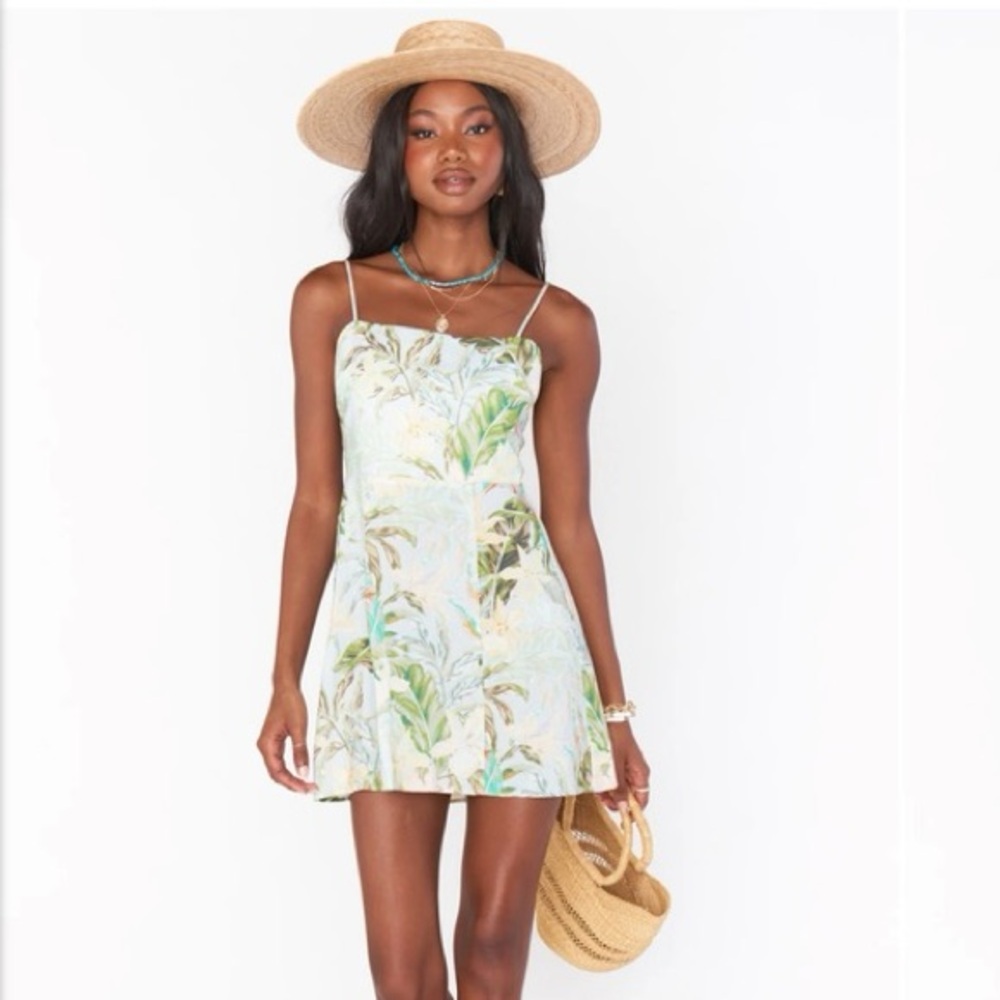 Lauren Tie Mini Dress in Island Floral
SHOW ME YOUR MUMU